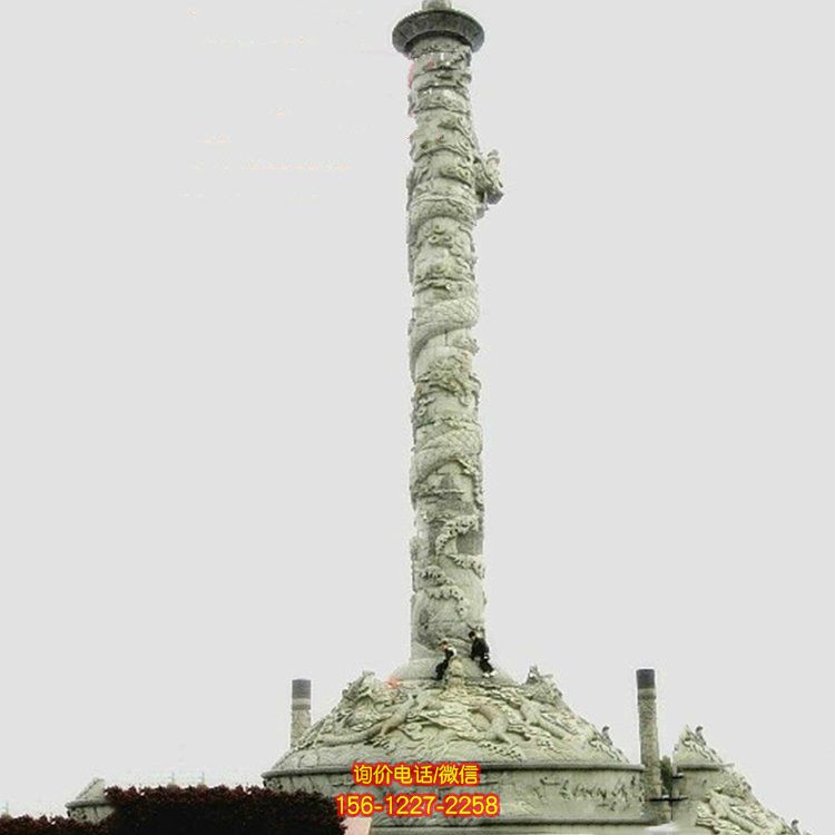 石雕文化雕塑，靜謐廣場點綴